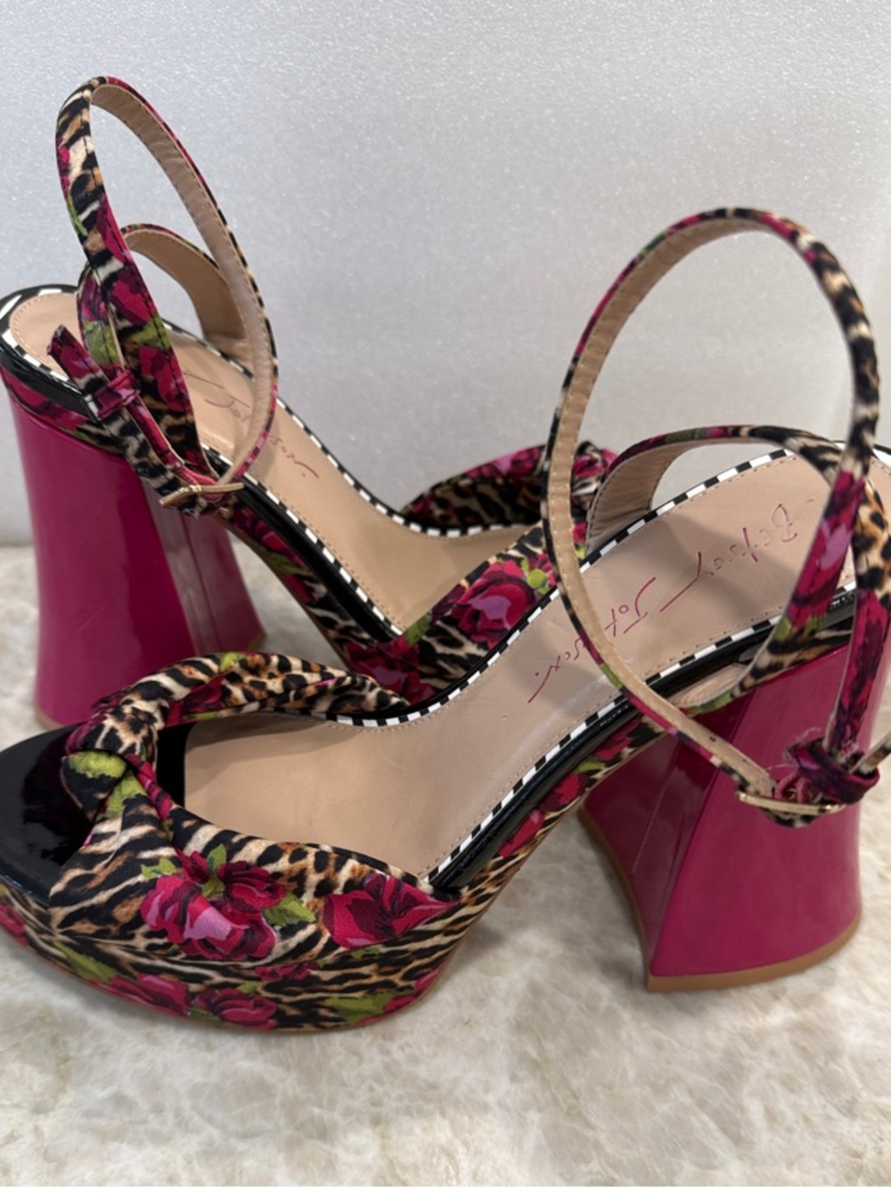 Betsey Johnson Brylie Platform Heel-Size 8.5